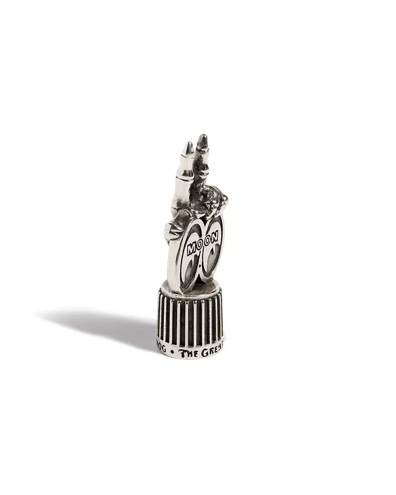 Official TGF x Mooneyes Valve Cap - Image 4