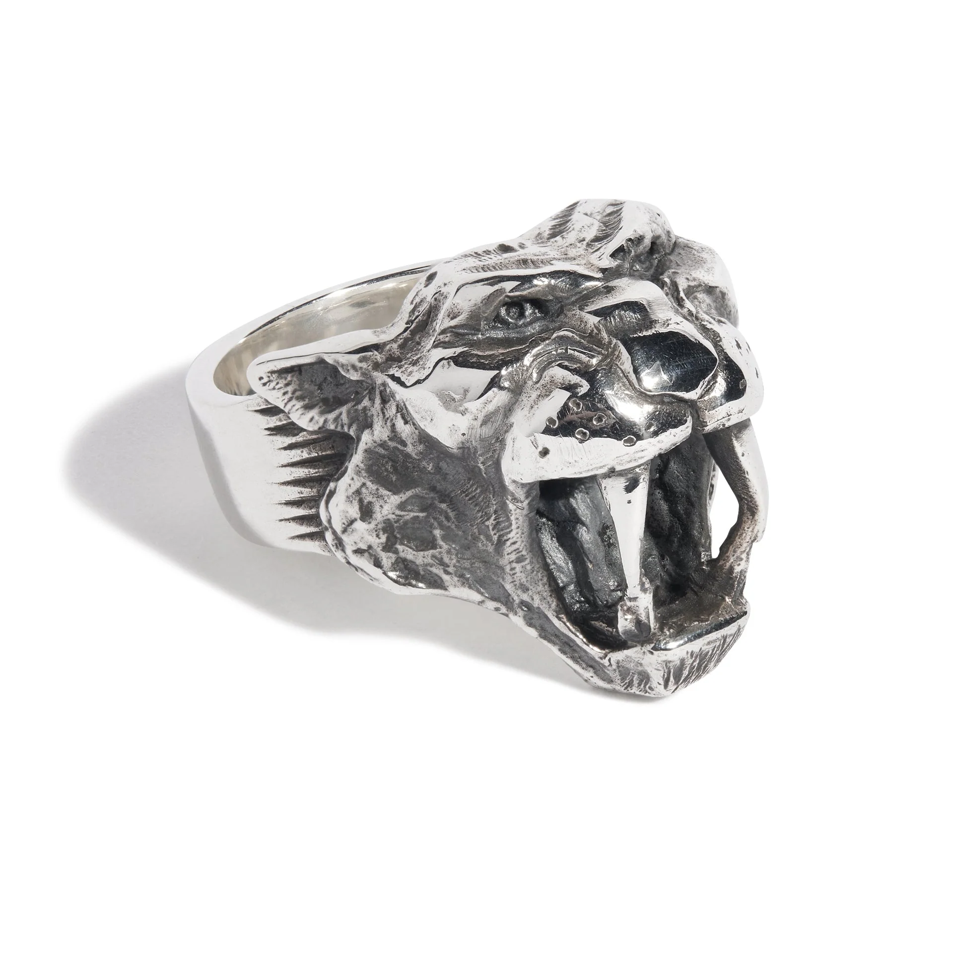 Sabretooth Ring - Image 3