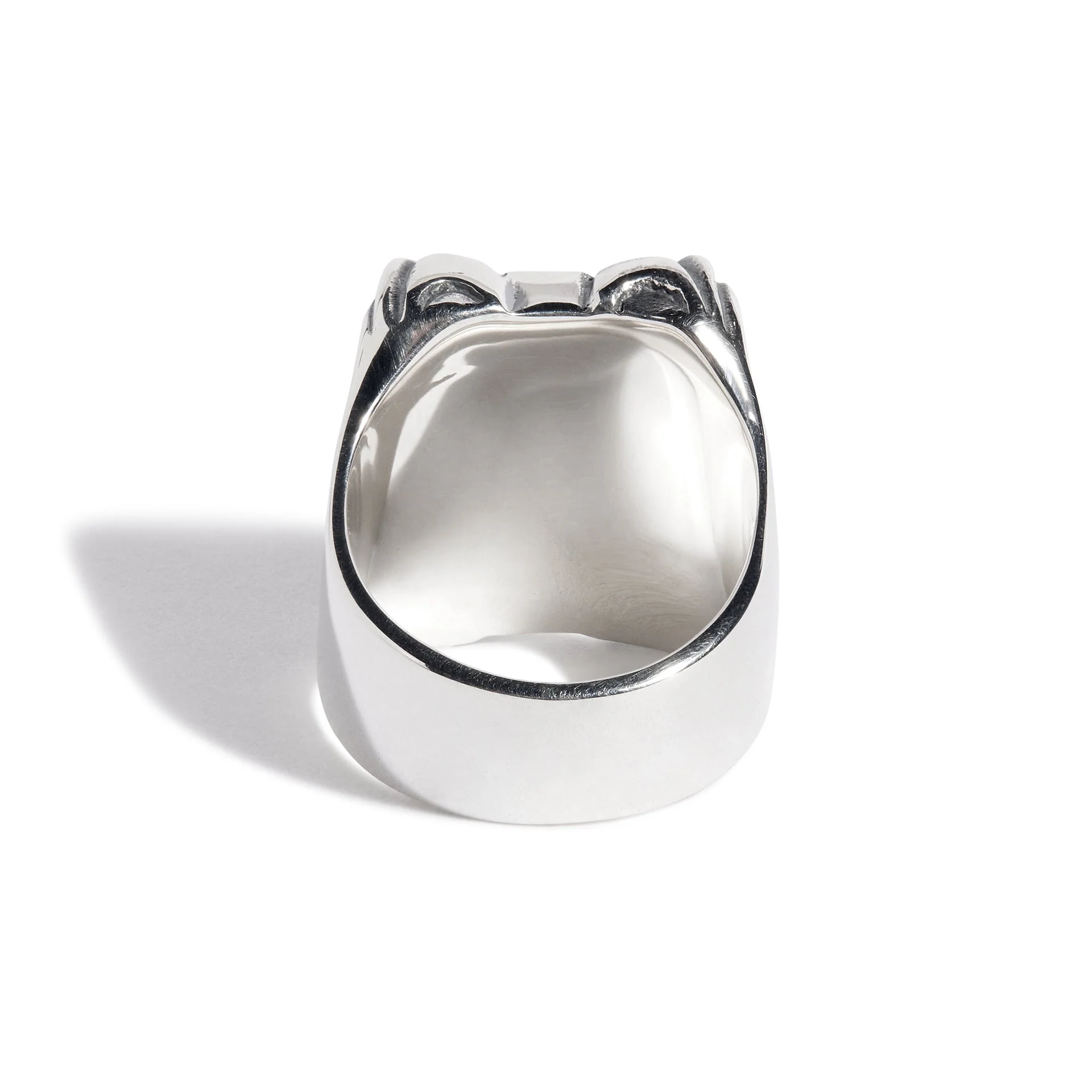 Shield Ring with Silver Fleur De Lis & Skull - Image 4