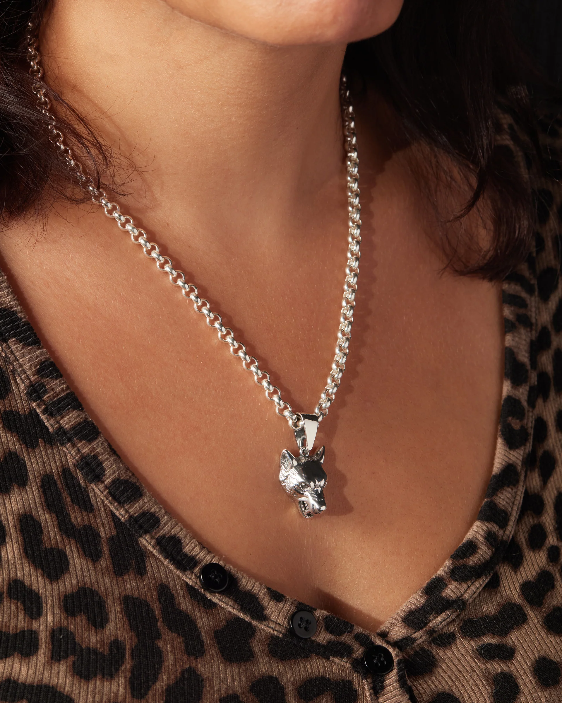 Small Wolf Head Pendant - Image 3
