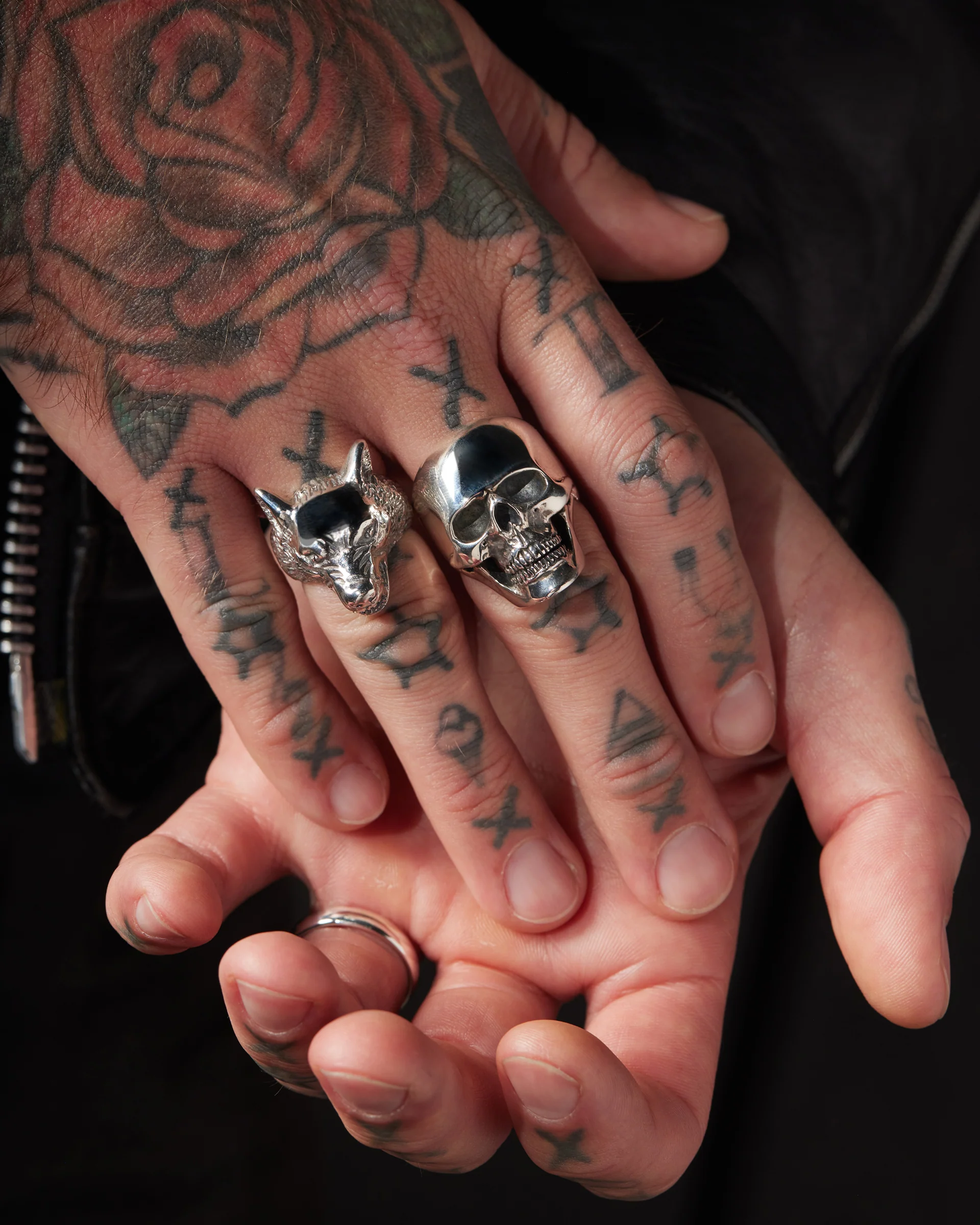 Small Wolf Ring - Image 6